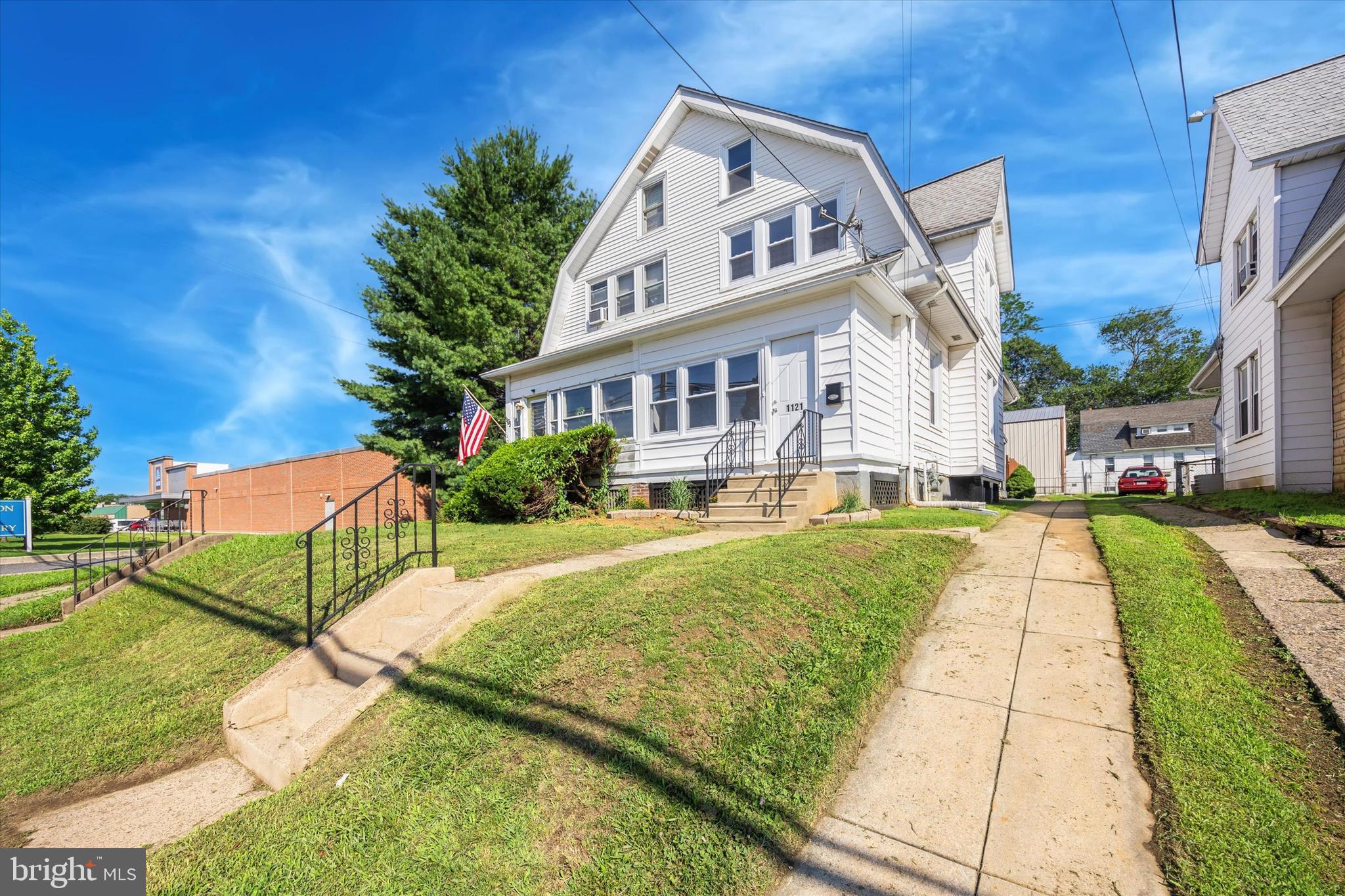 Step into this beautifully renovated 3-bedroom, 1-bath twin that perfectly blends classic charm with modern updates. Located in the heart of Collingdale, this home offers a bright and inviting layout, stylish finishes, and endless potential. Inside, you’ll find spacious rooms filled with natural light, brand new flooring throughout, and fresh, neutral paint that makes every space feel crisp and clean. The main living areas flow seamlessly—ideal for entertaining or simply relaxing at home. Upstairs, three generous bedrooms provide comfort and flexibility, while an unfinished loft area offers endless possibilities as a home office, playroom, or creative retreat. Outside, enjoy a private driveway, charming front porch, and low-maintenance yard. Conveniently located near schools, parks, shopping, and public transportation, this home is move-in ready and full of potential. Don’t miss your chance to own this turnkey home with room to grow—schedule your tour today!