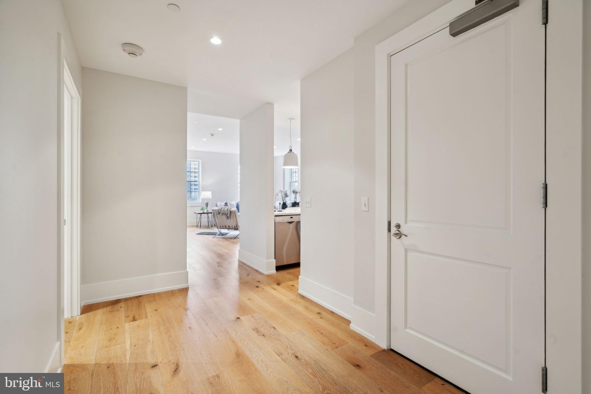 1805 WALNUT STREET 6A