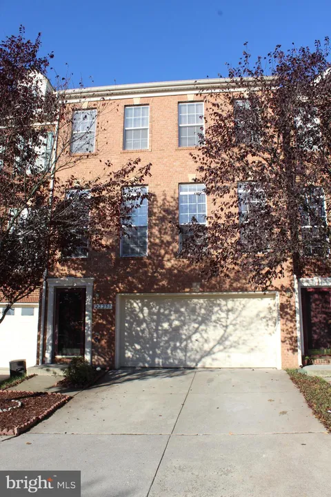 22257 Waterberry Terrace, Ashburn, VA MLS: VALO2113150