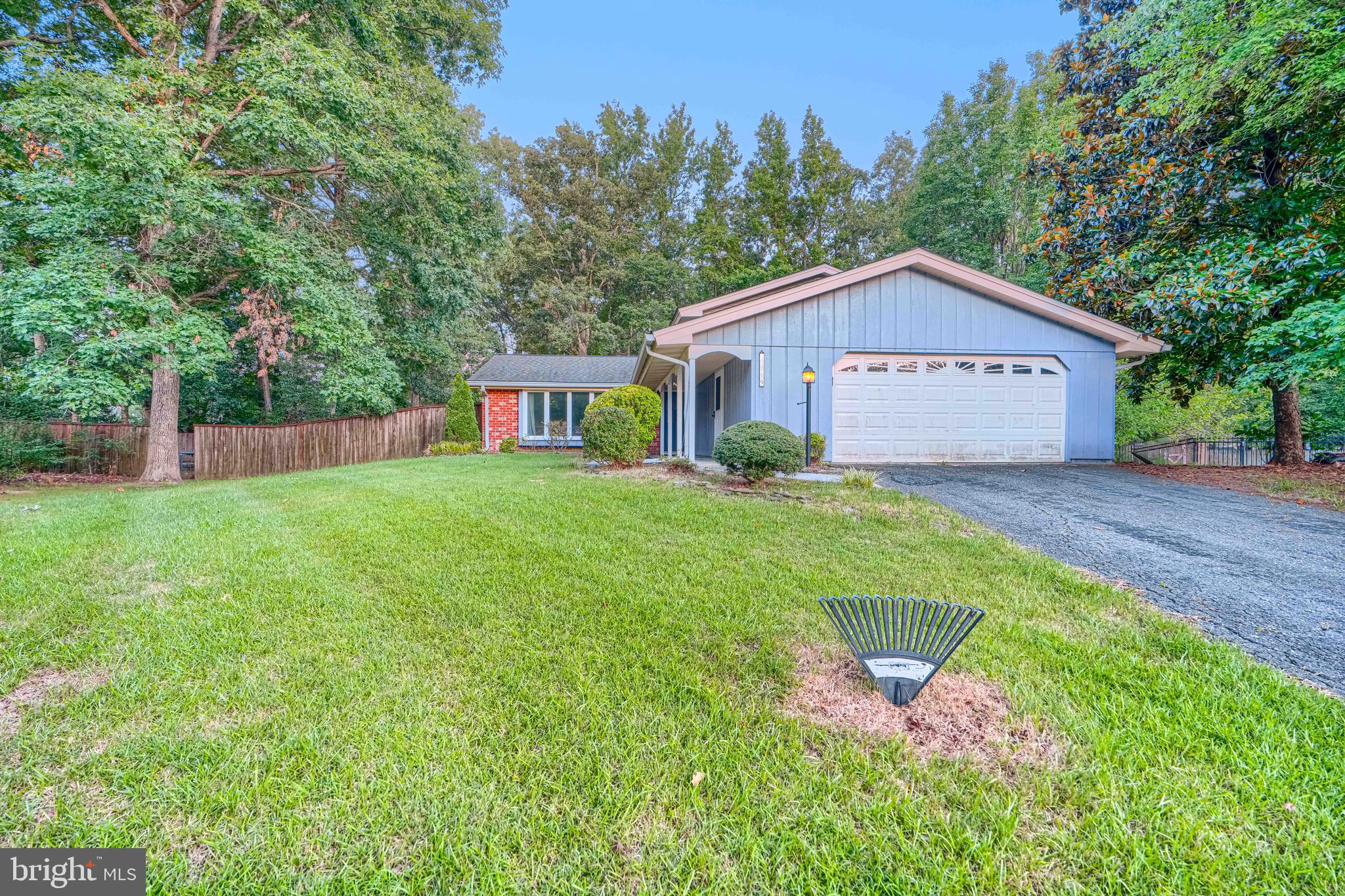 3009 SHERWOOD ROAD