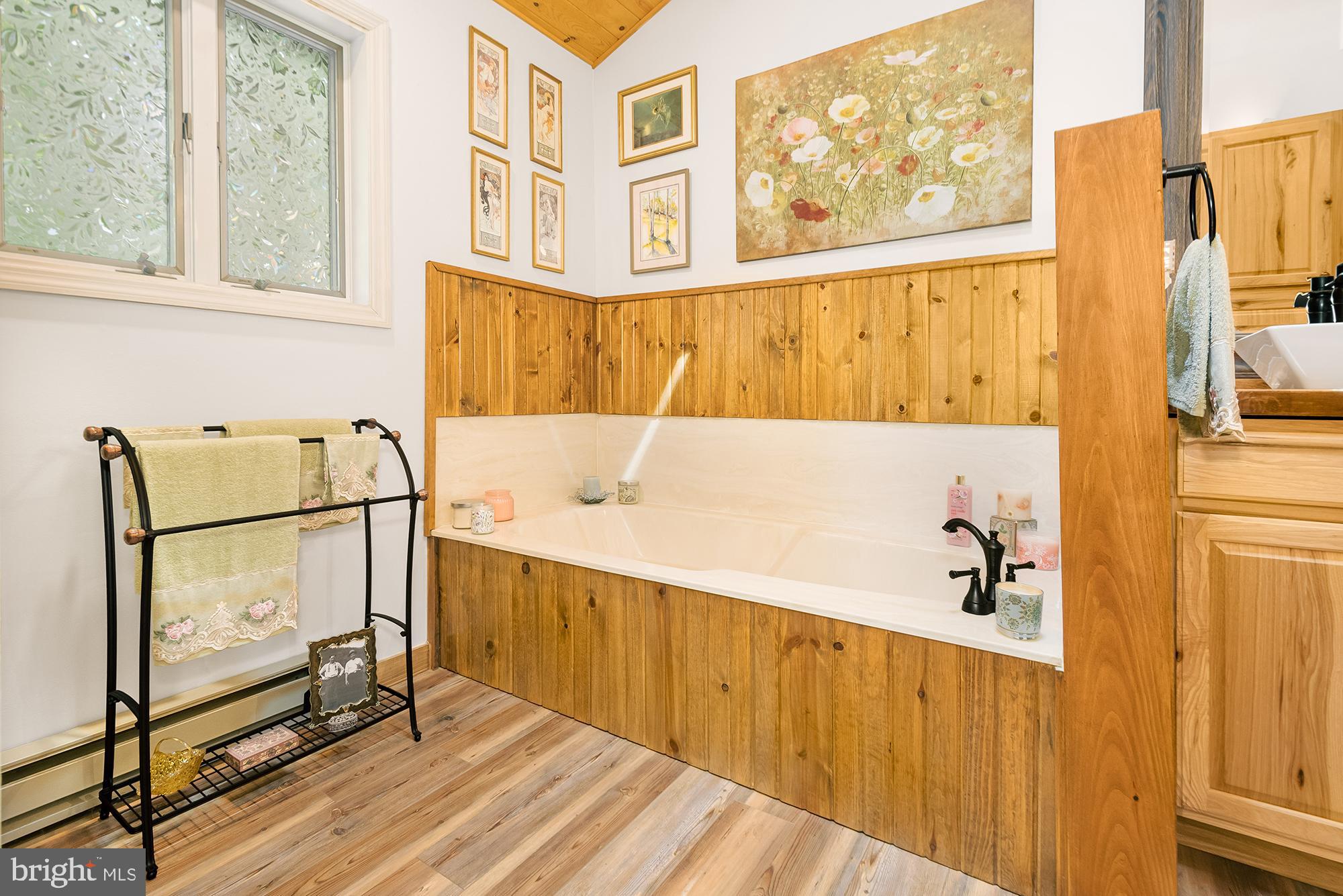 ALPINE LAKE RESORT - Residential