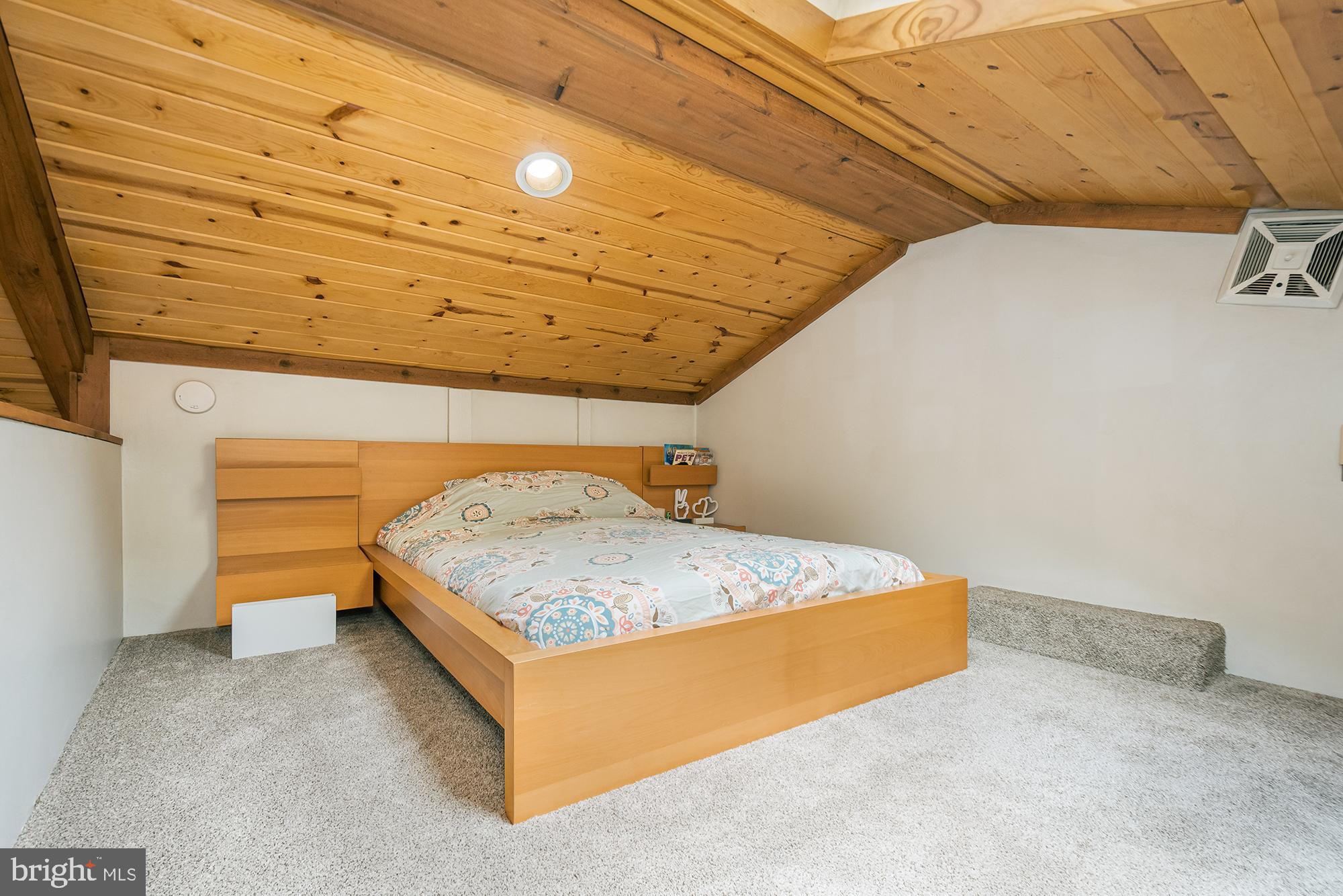 ALPINE LAKE RESORT - Residential