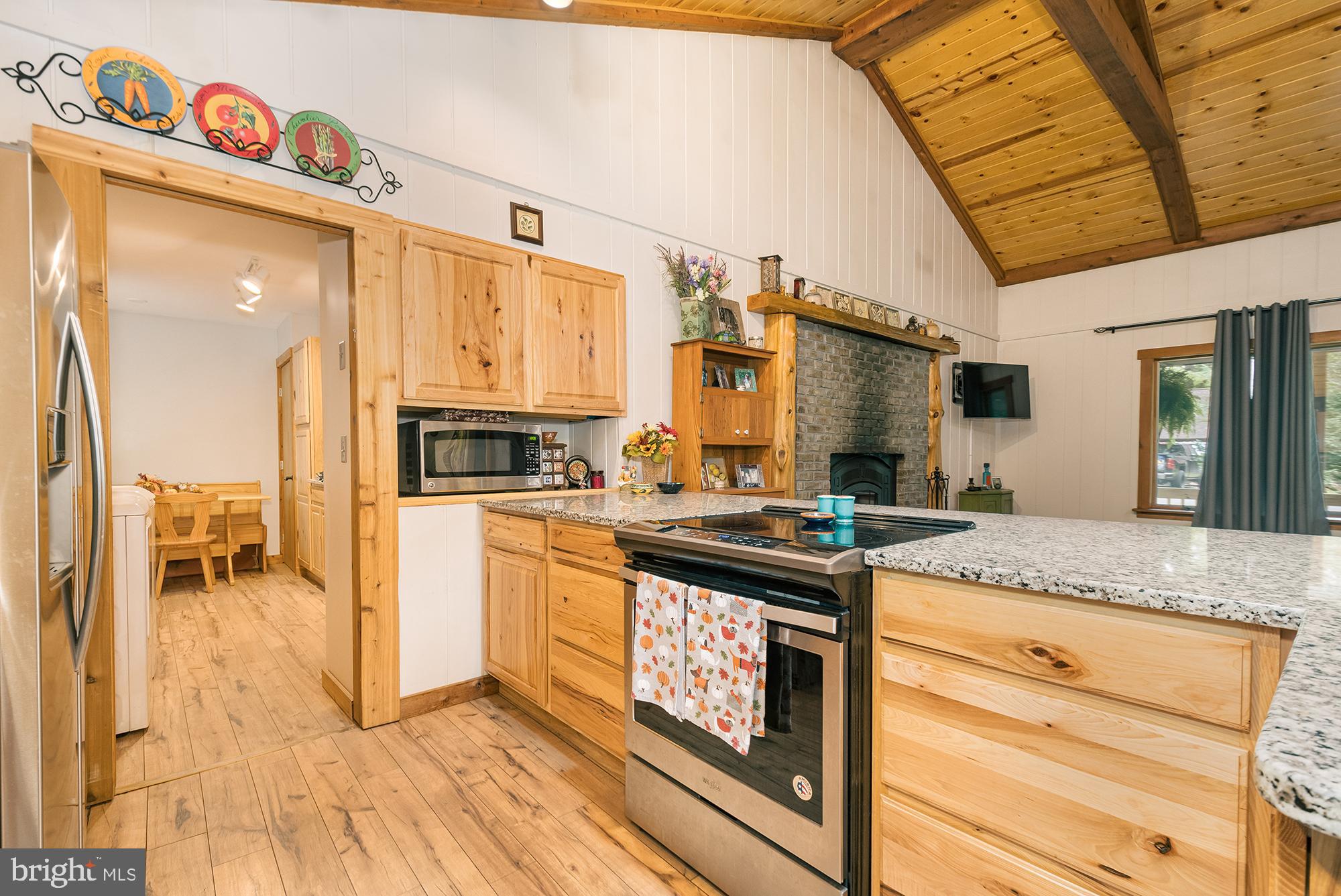 ALPINE LAKE RESORT - Residential