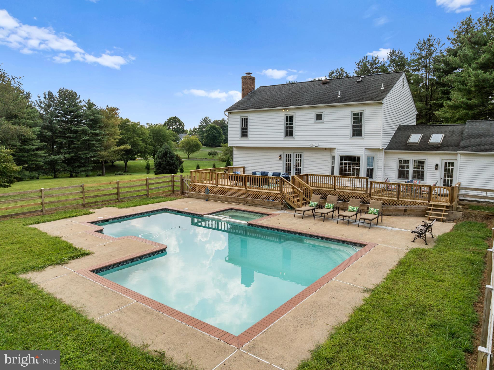 4477 LYNN FOREST DRIVE
