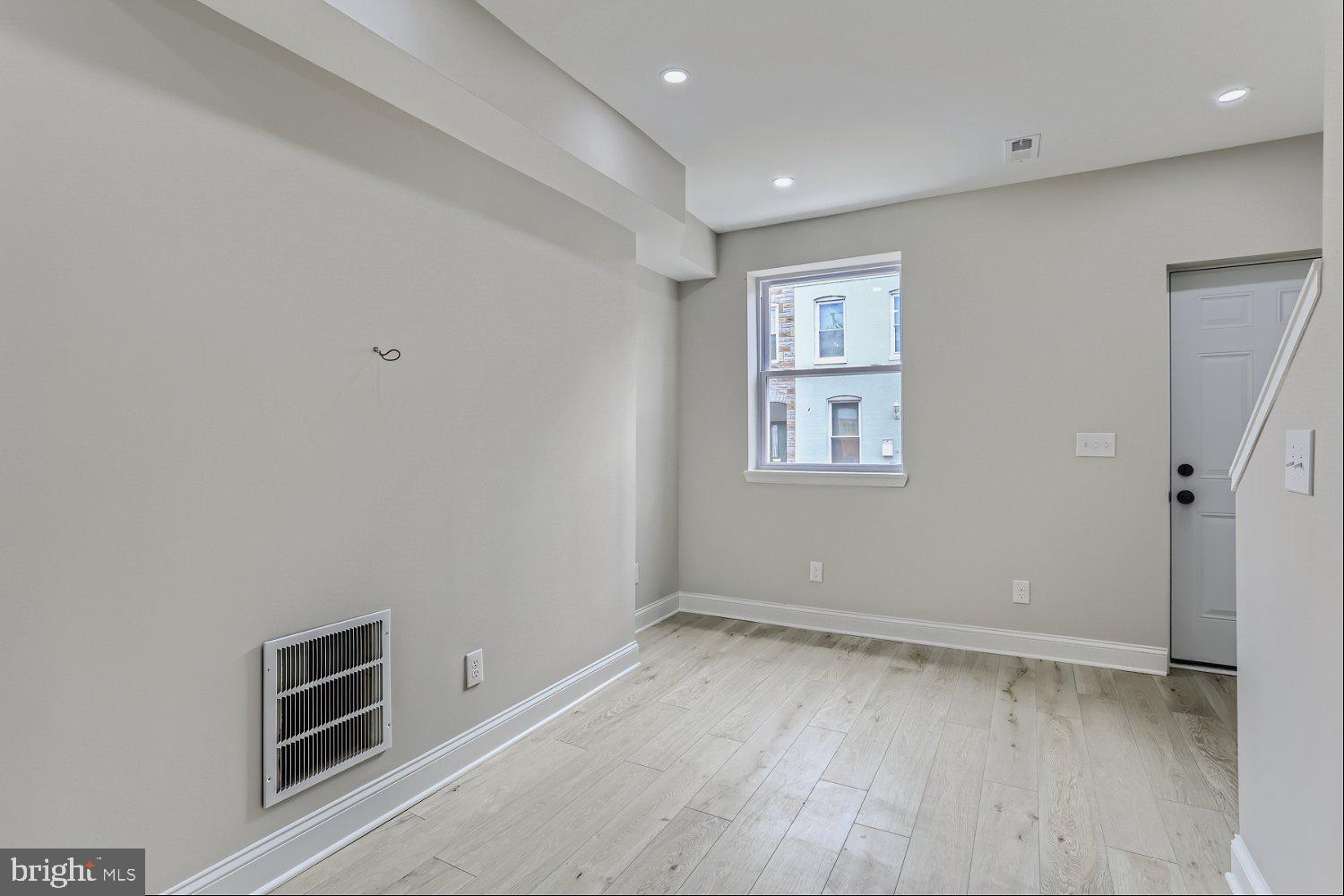 REMINGTON HISTORIC DISTRICT - Residential Lease