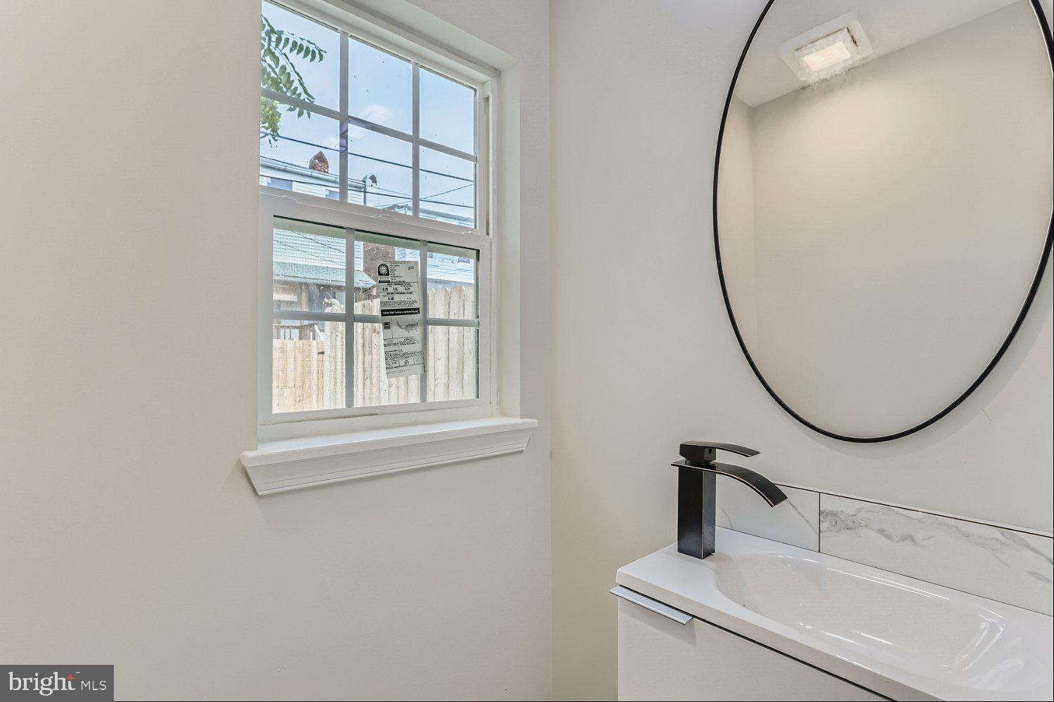 REMINGTON HISTORIC DISTRICT - Residential Lease