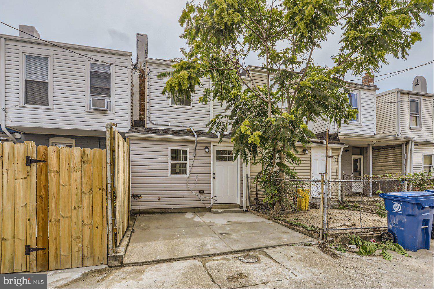 REMINGTON HISTORIC DISTRICT - Residential Lease