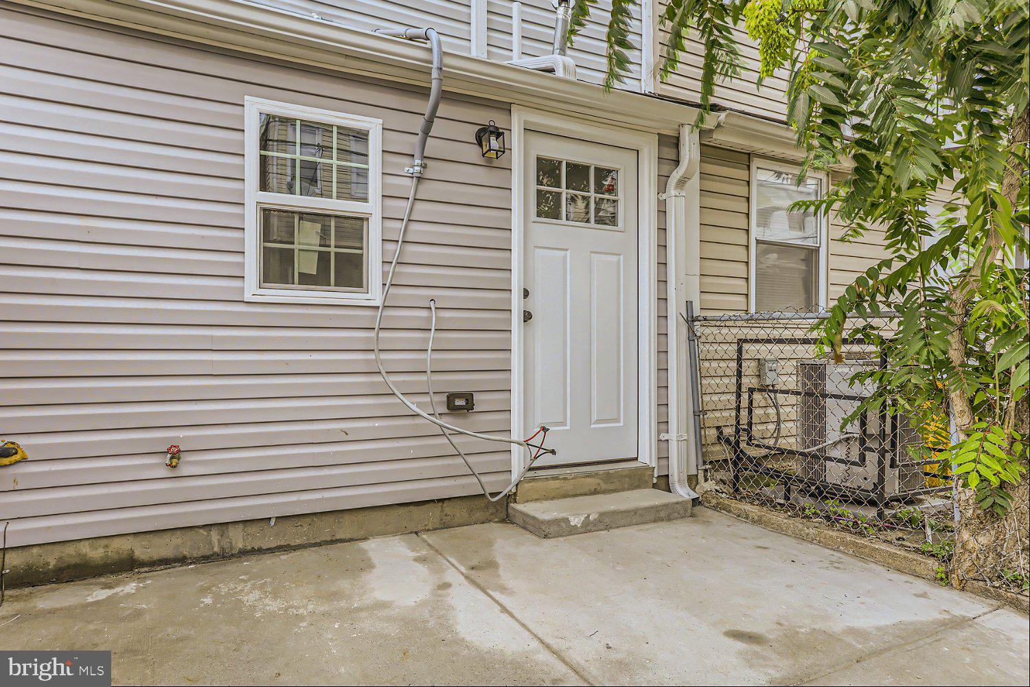 REMINGTON HISTORIC DISTRICT - Residential Lease