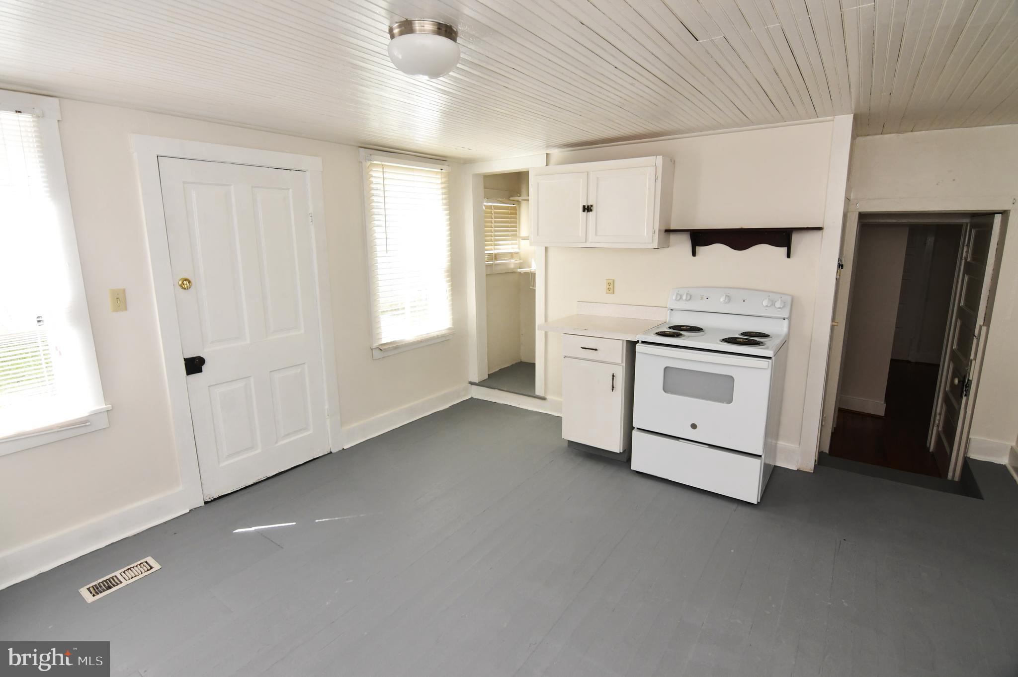 CITY OF WINCHESTER - Residential Lease