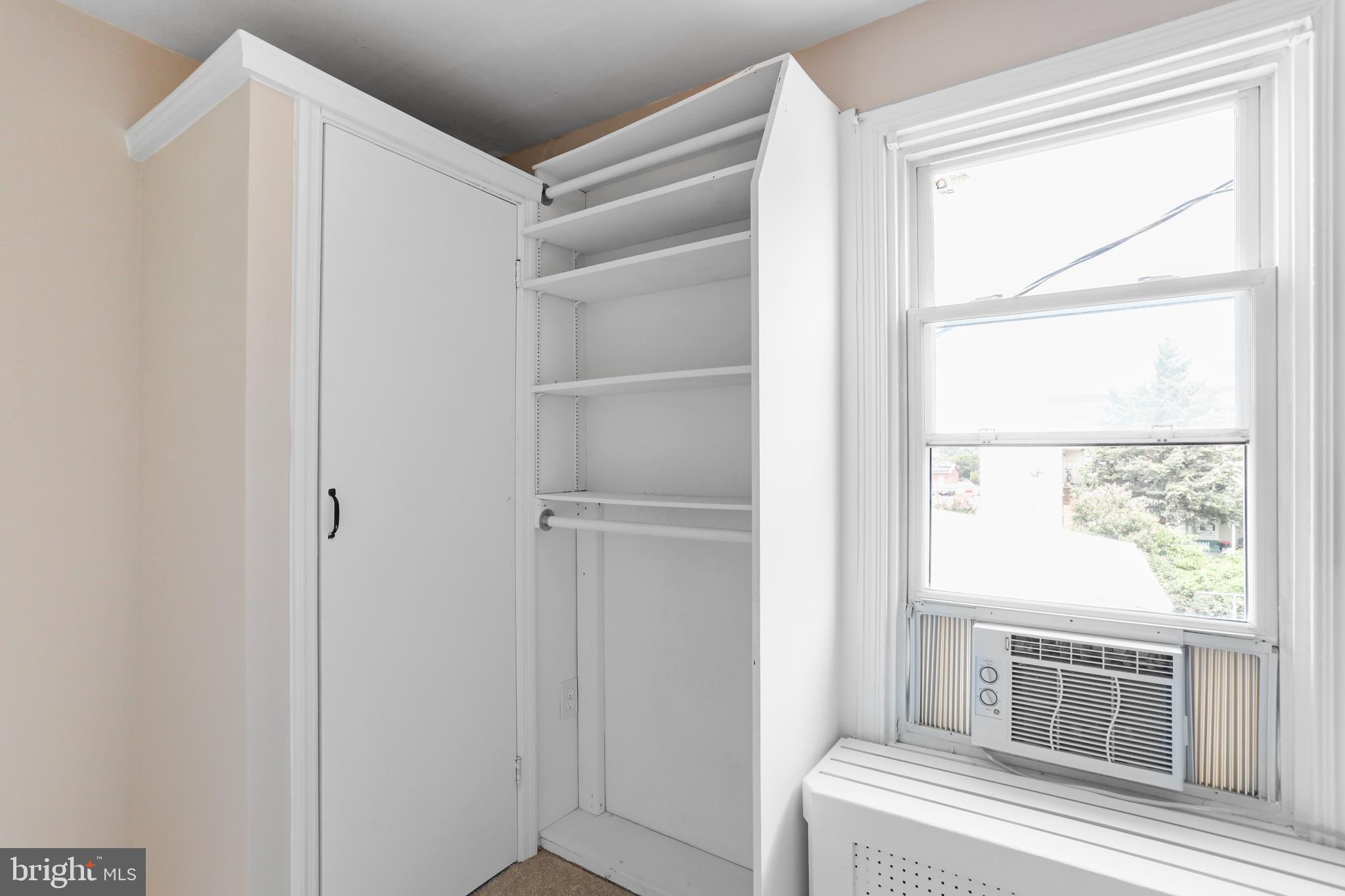 DOWNTOWN FREDERICK - Residential