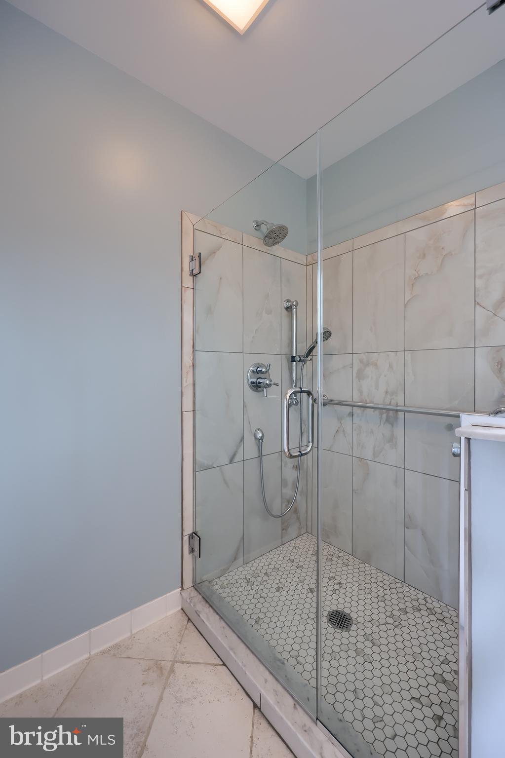 EAST BROOKE - Residential