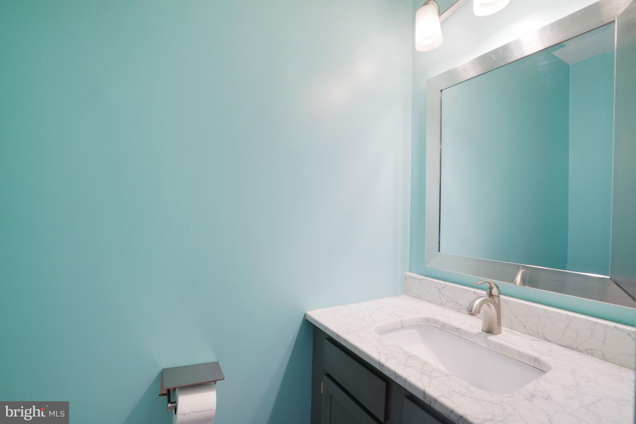 DUNDREE KNOLL - Residential