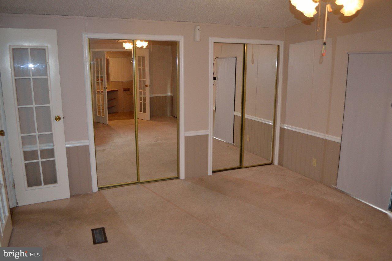 MEADOWVIEW ESTATES - Residential