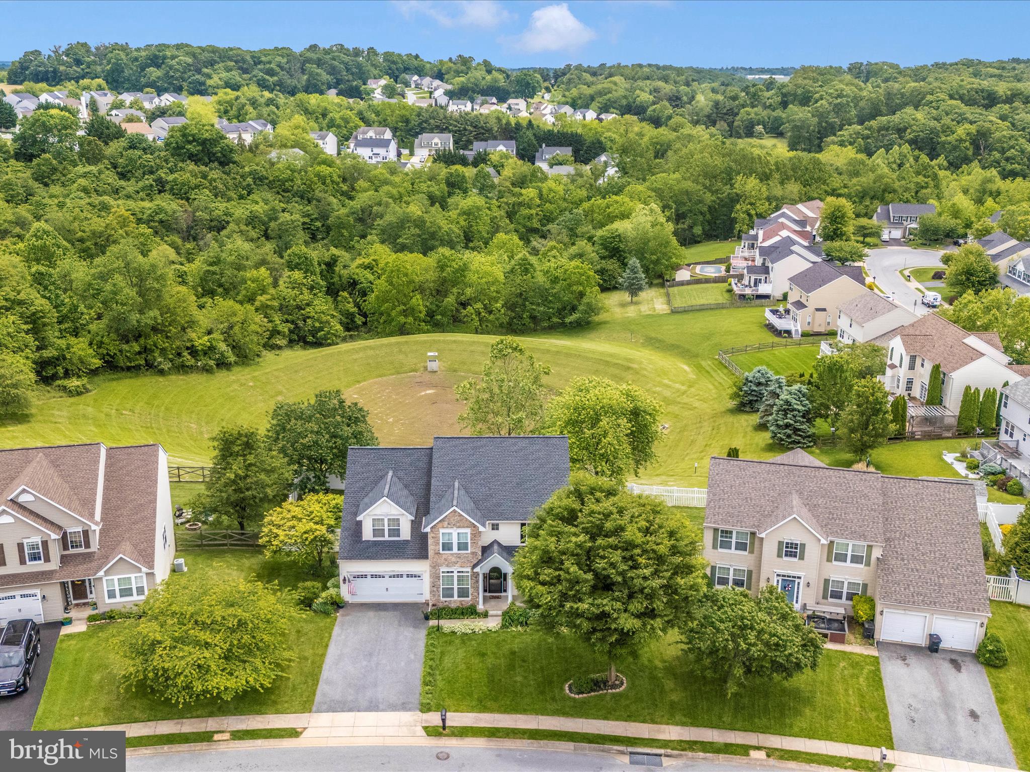 MANCHESTER FARMS - Residential