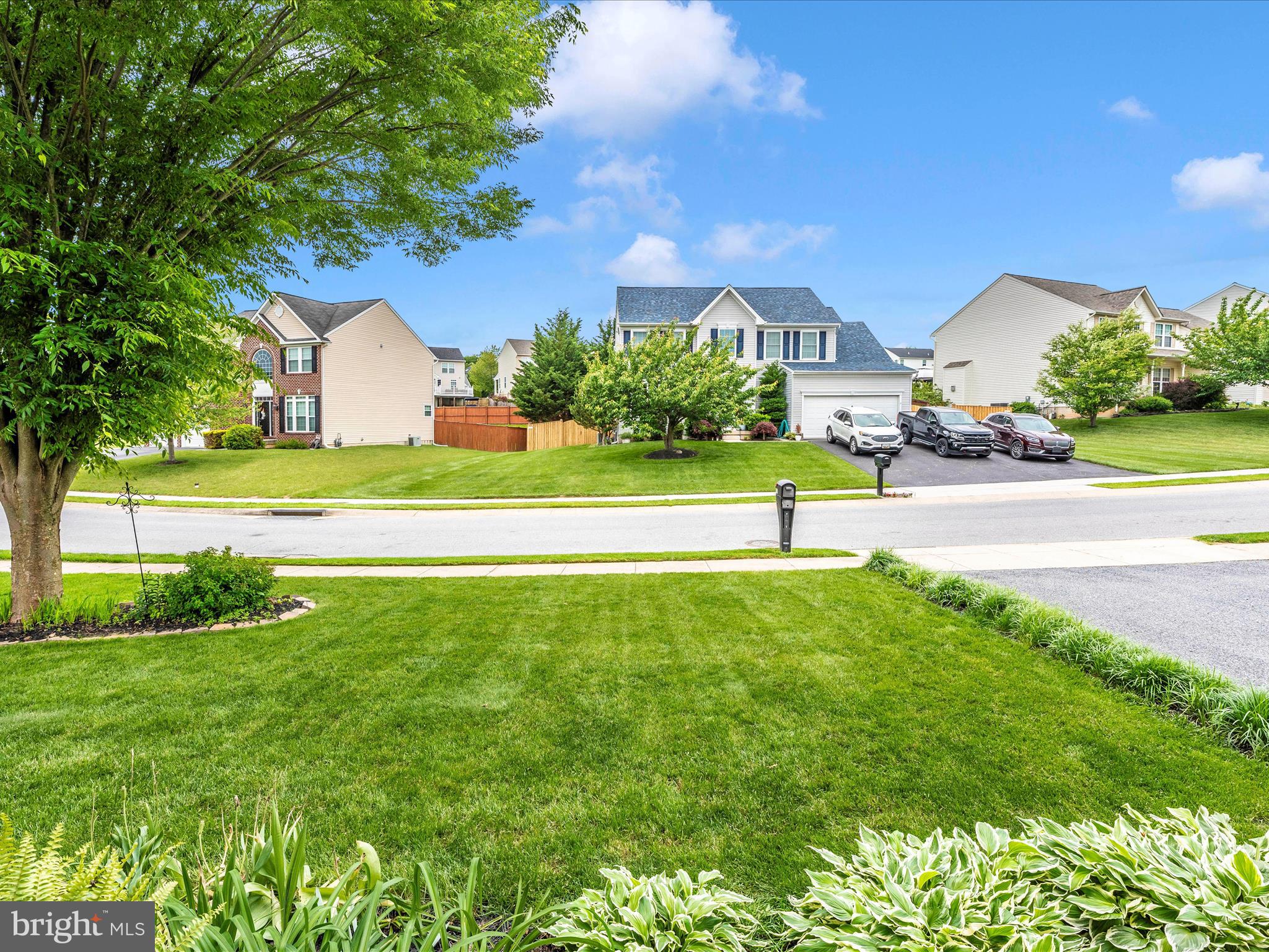 MANCHESTER FARMS - Residential