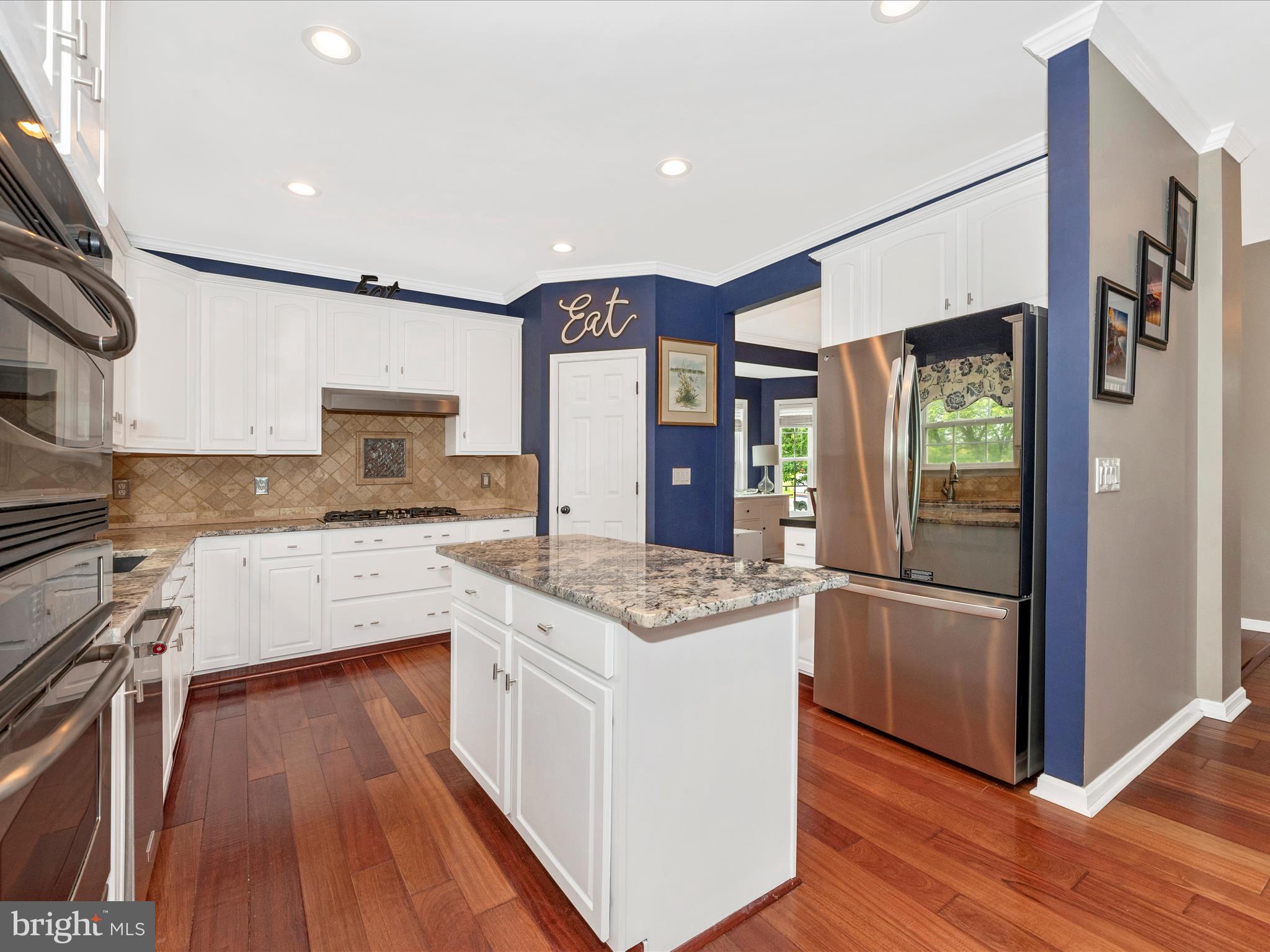 MANCHESTER FARMS - Residential