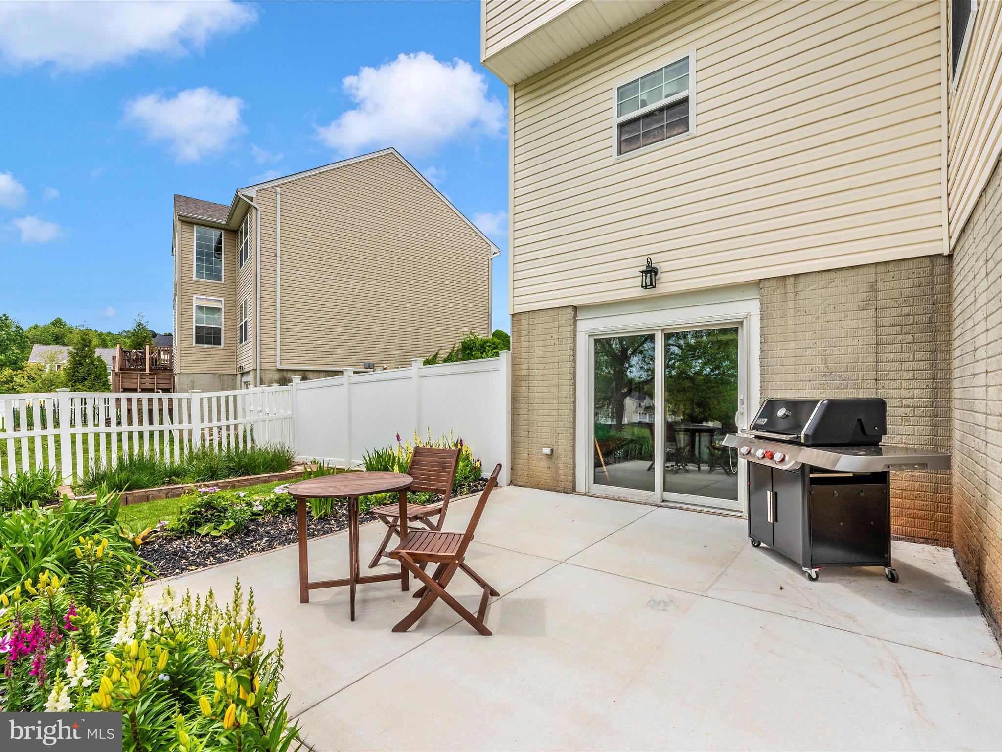 MANCHESTER FARMS - Residential