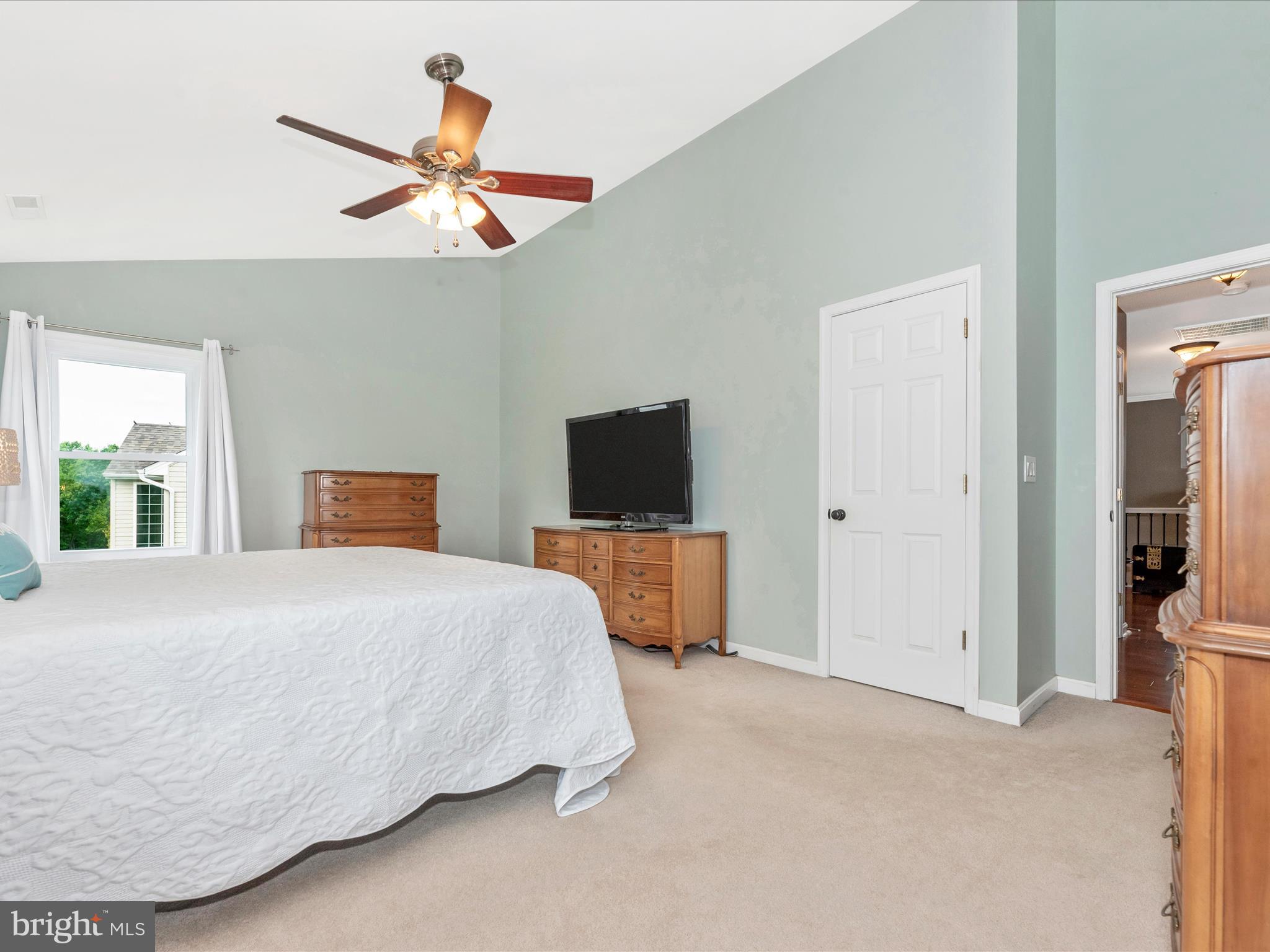 MANCHESTER FARMS - Residential