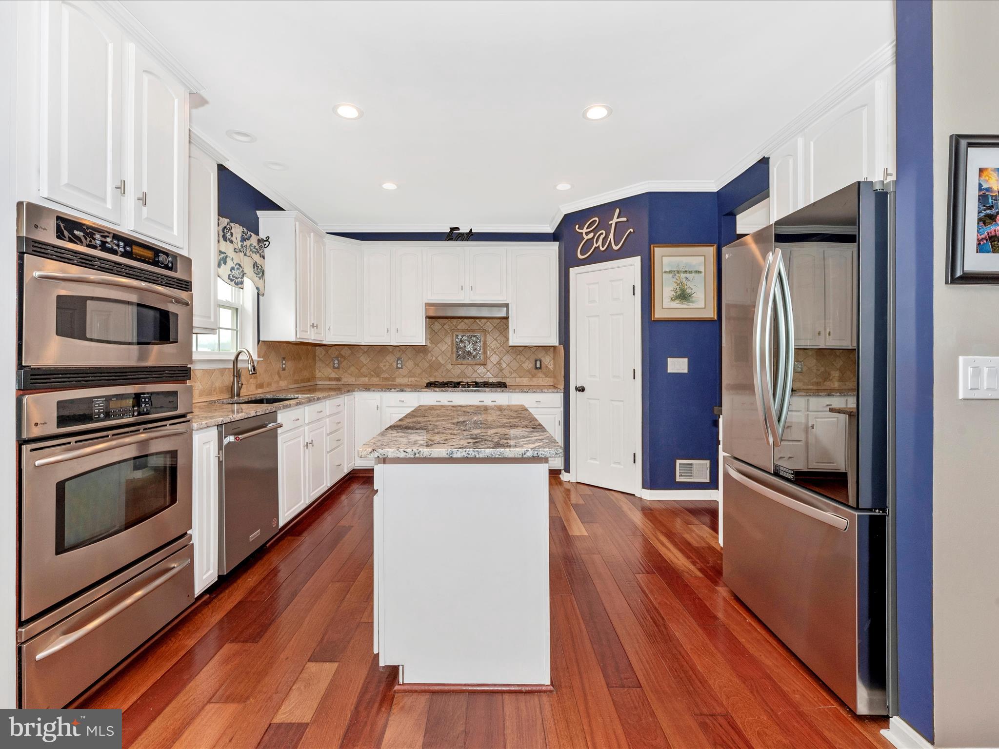 MANCHESTER FARMS - Residential