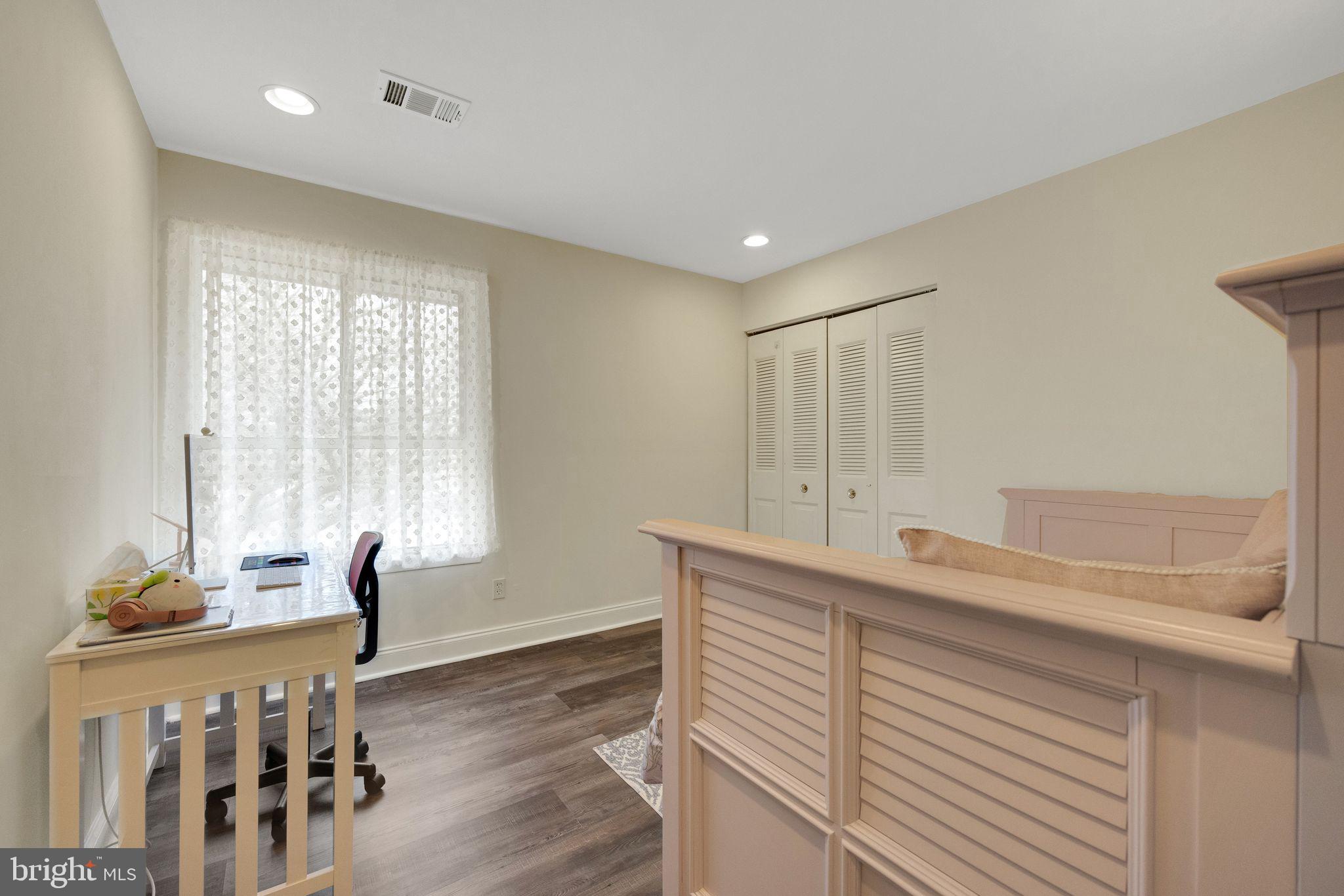 RAINTREE - Residential