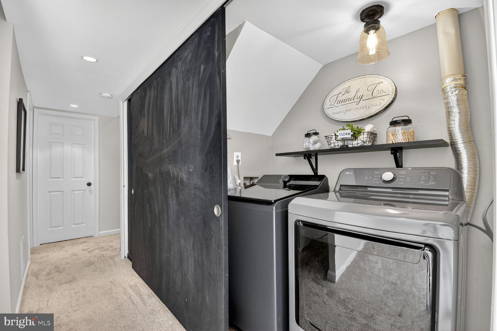 GROSVENOR PARK TOWNHOME CONDOMINIUMS - Residential