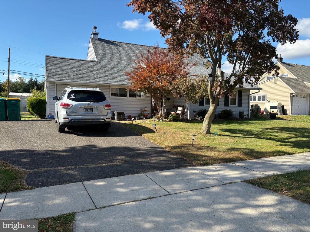 Photo of 11 Dolphin Road, LEVITTOWN, PA 19056 (MLS # PABU2108284)