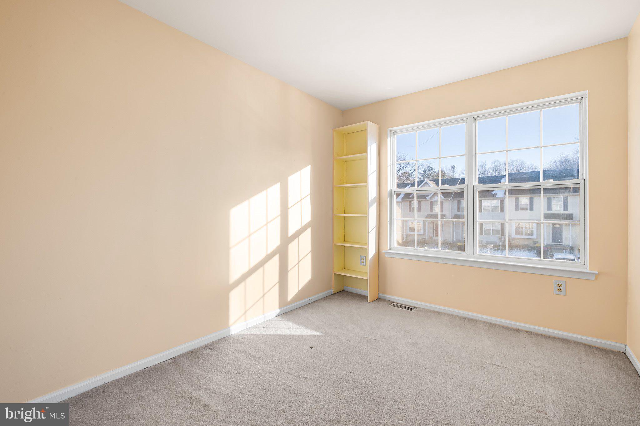 WOODBURNE - Residential