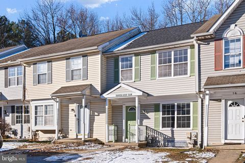 16 ELKS TRAIL NEW CASTLE DE 19720