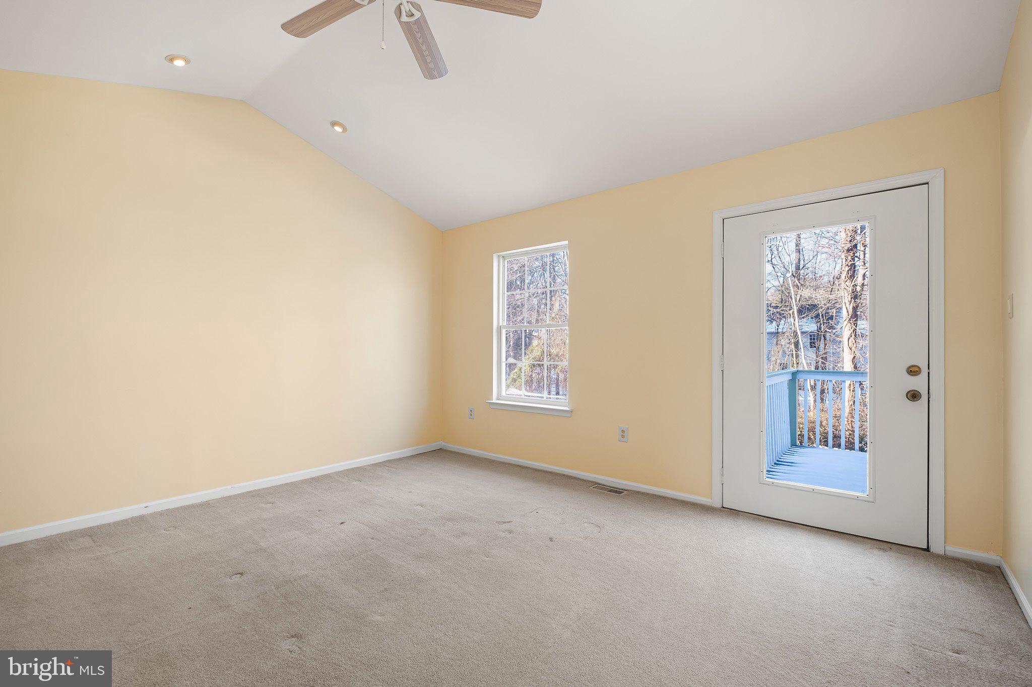 WOODBURNE - Residential