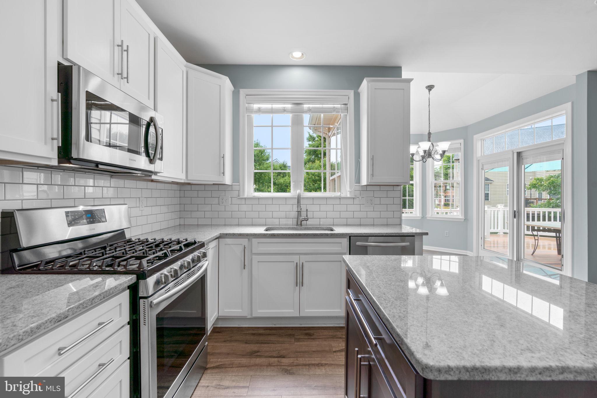 HOLLIFIELD ESTATES - Residential