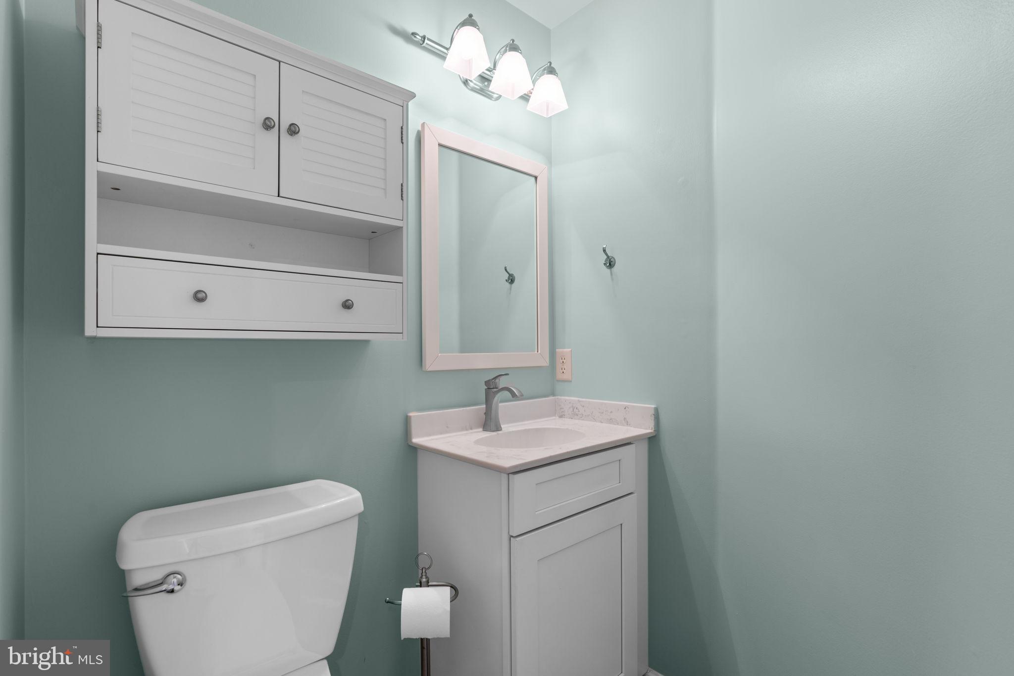 HOLLIFIELD ESTATES - Residential