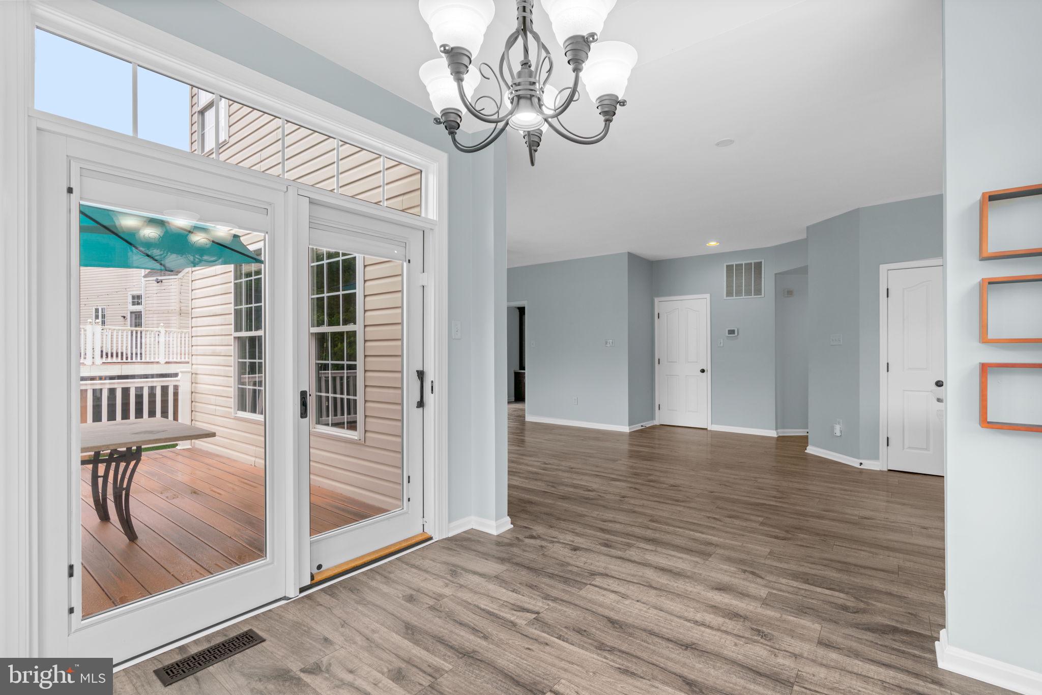 HOLLIFIELD ESTATES - Residential