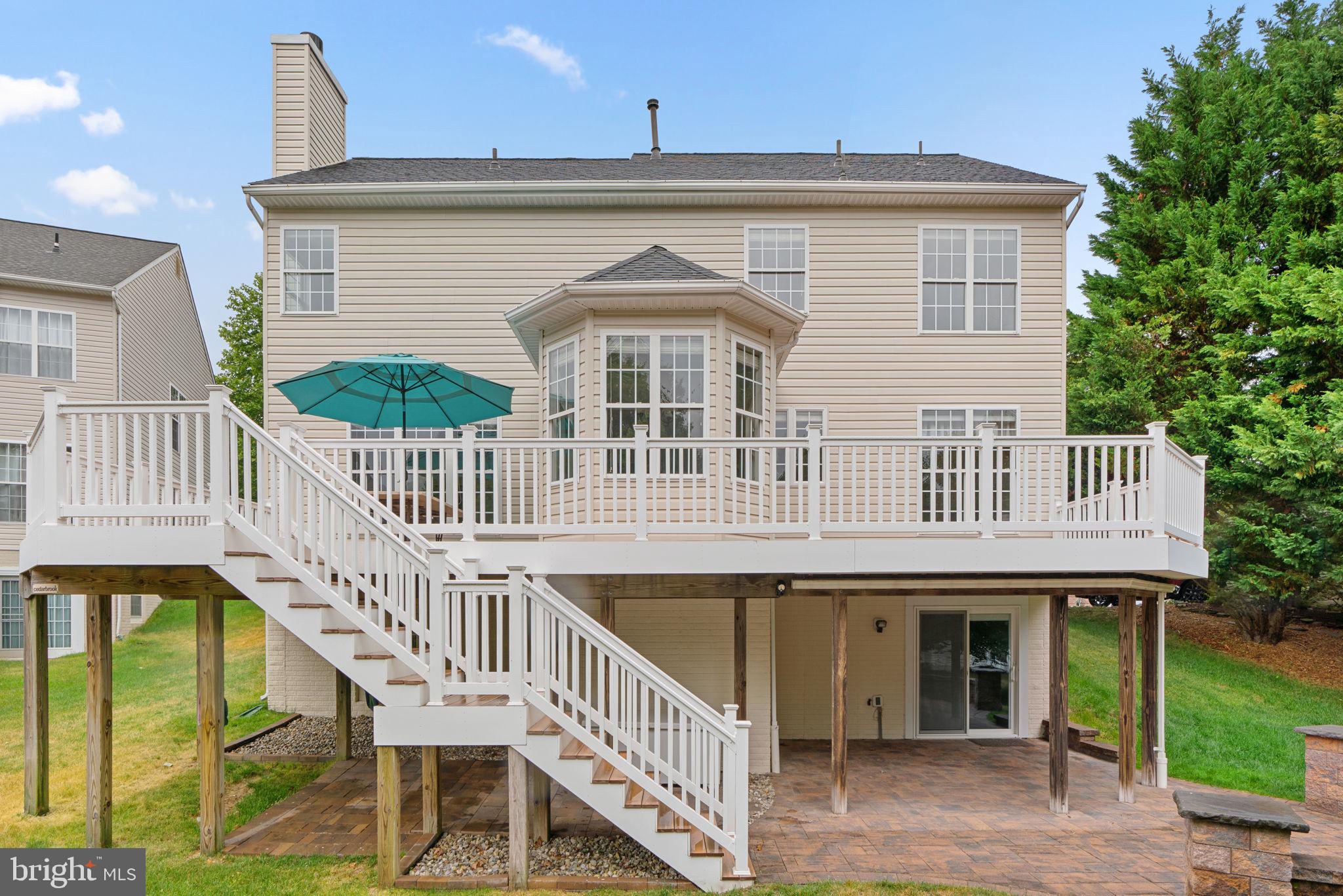 HOLLIFIELD ESTATES - Residential