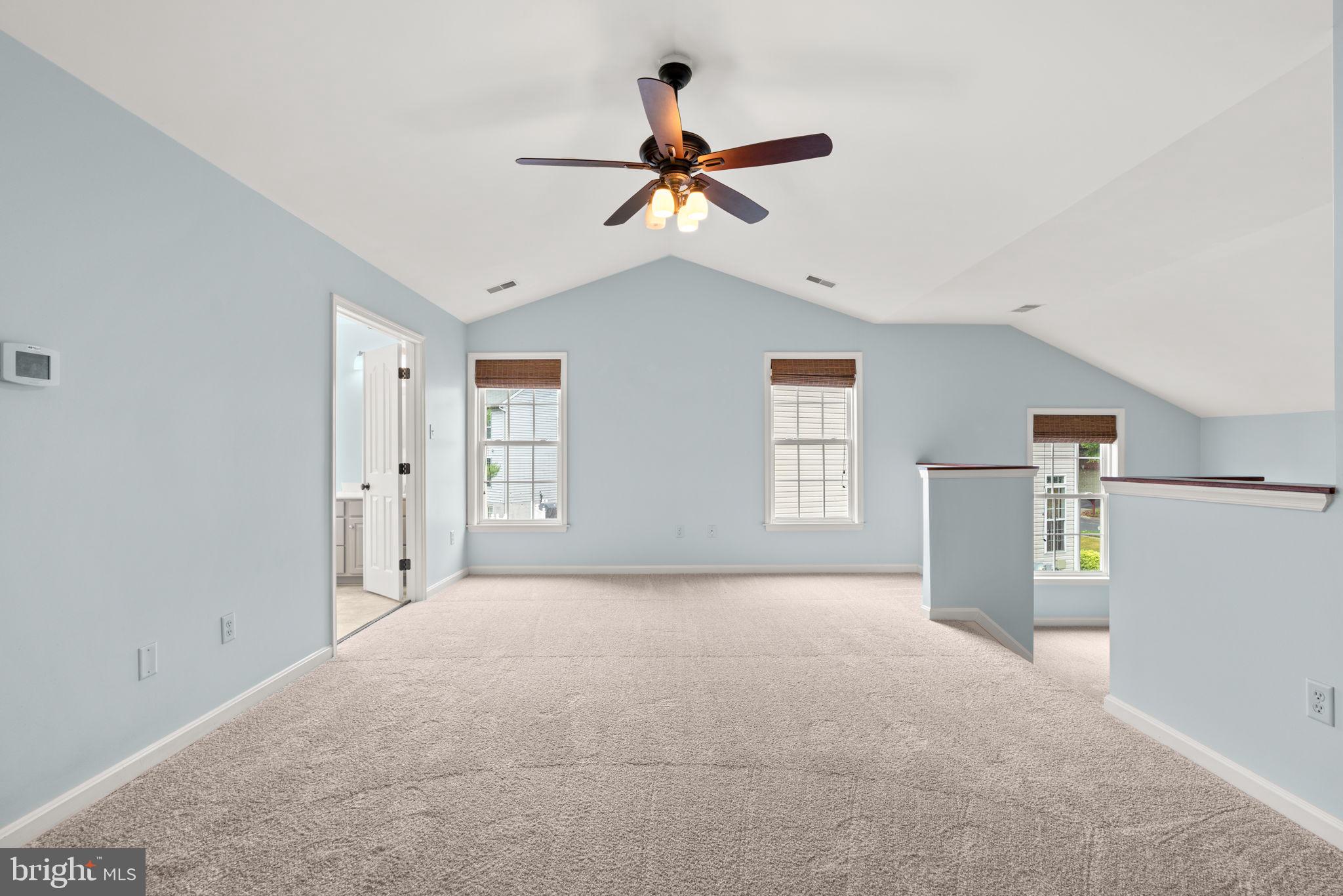 HOLLIFIELD ESTATES - Residential