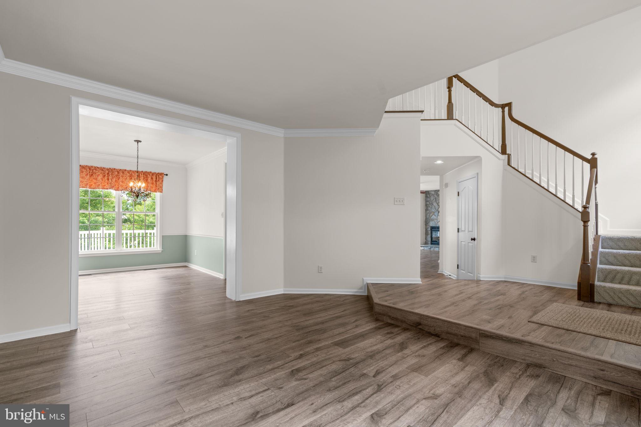 HOLLIFIELD ESTATES - Residential