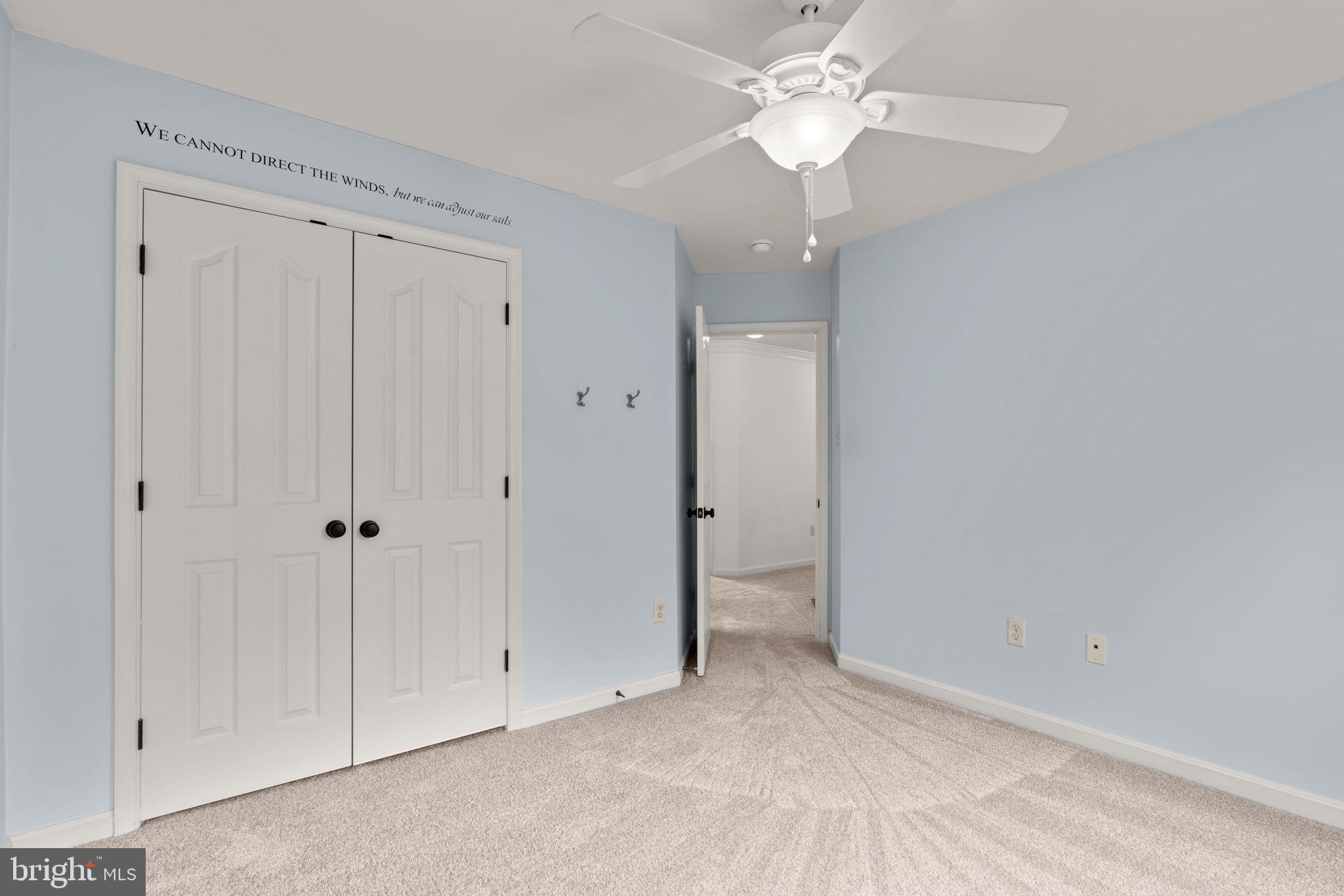 HOLLIFIELD ESTATES - Residential