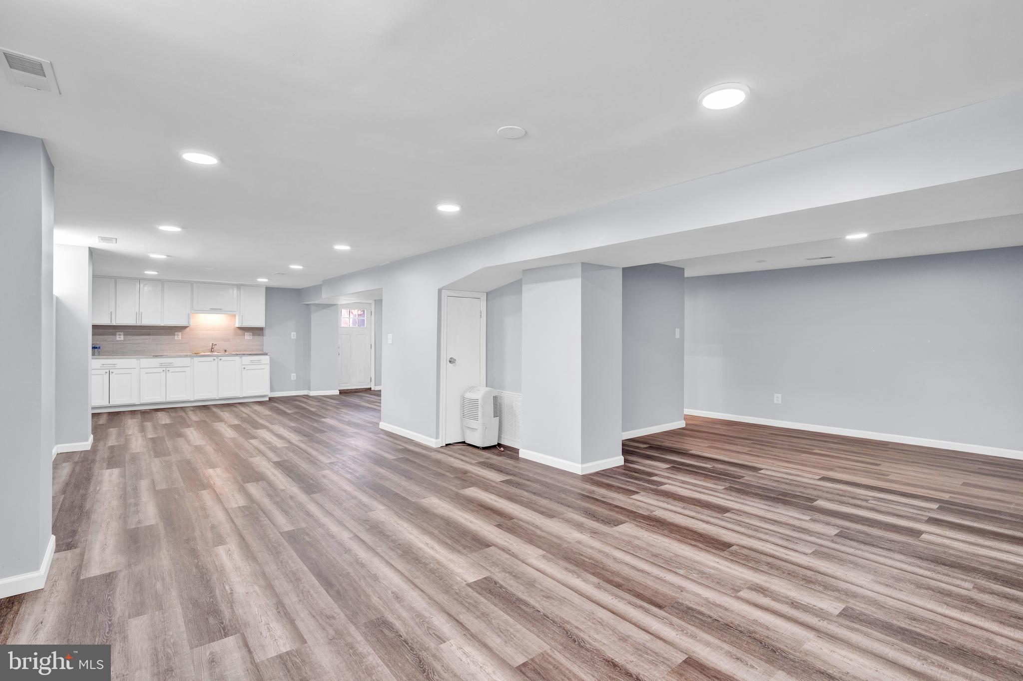 ANNANDALE - Residential Lease