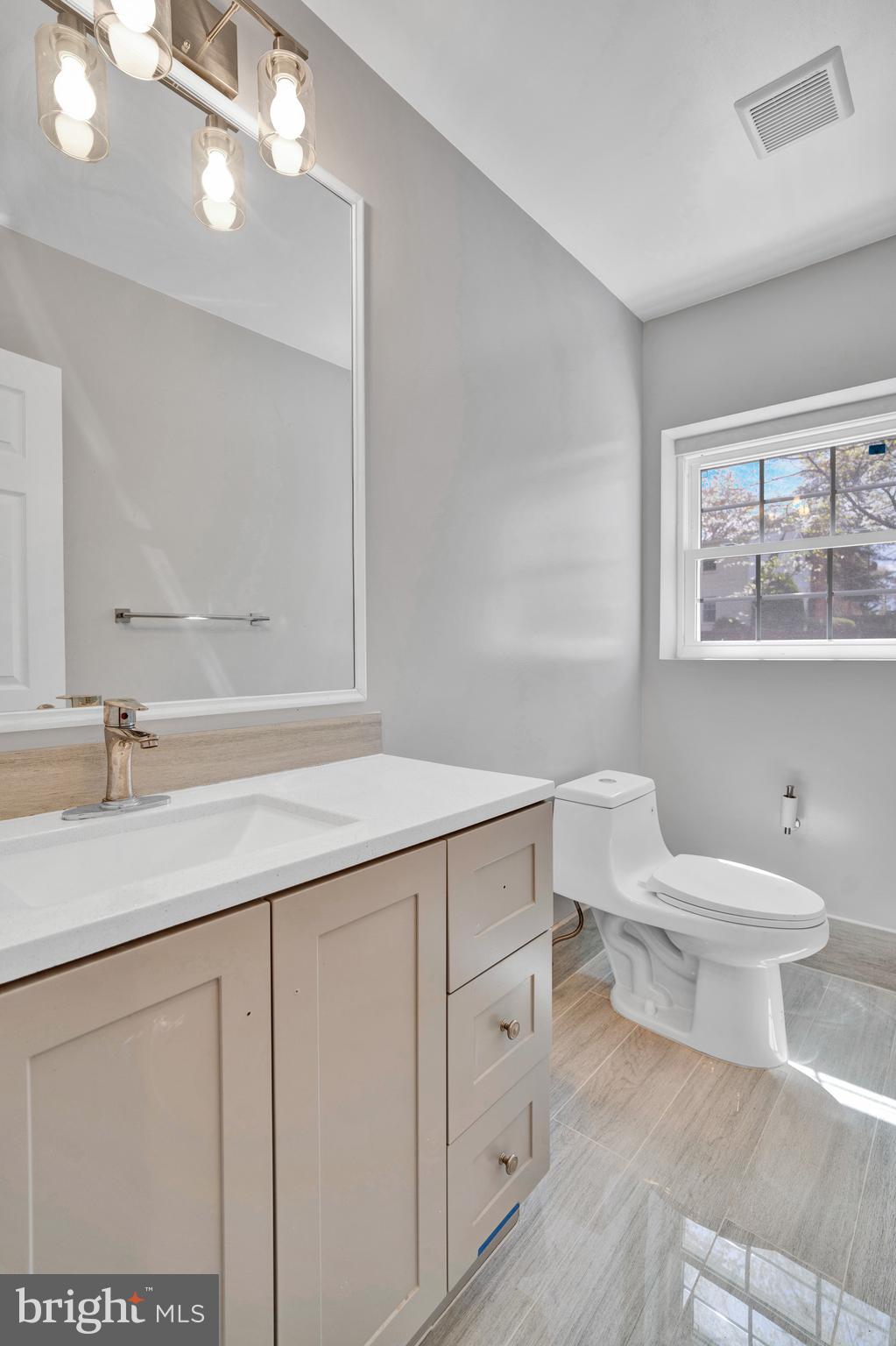 ANNANDALE - Residential Lease