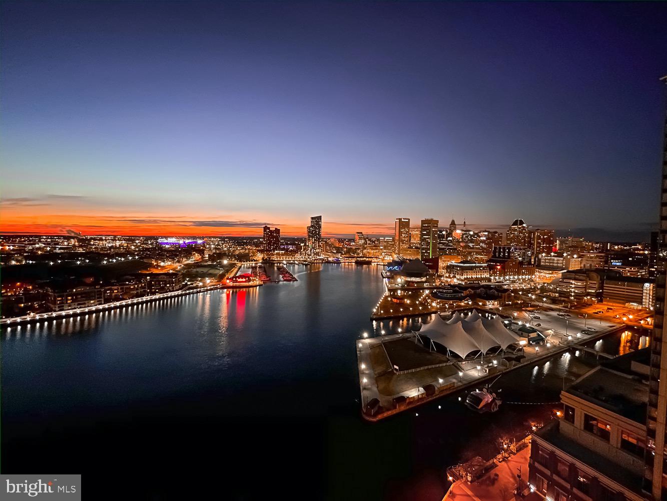 HARBOR EAST - Residential