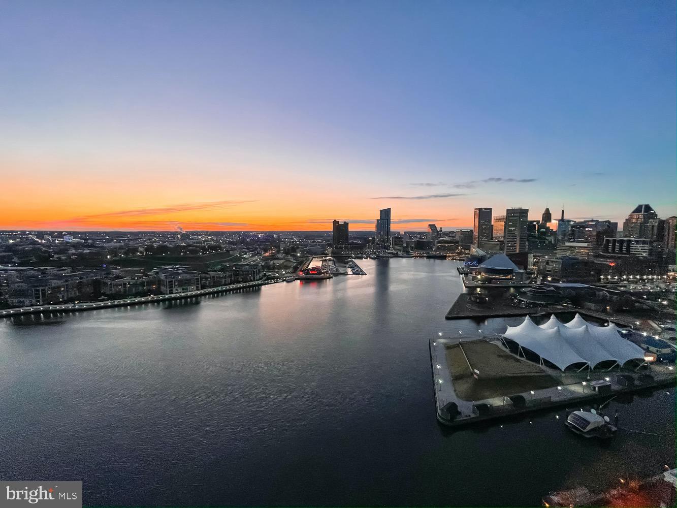 HARBOR EAST - Residential