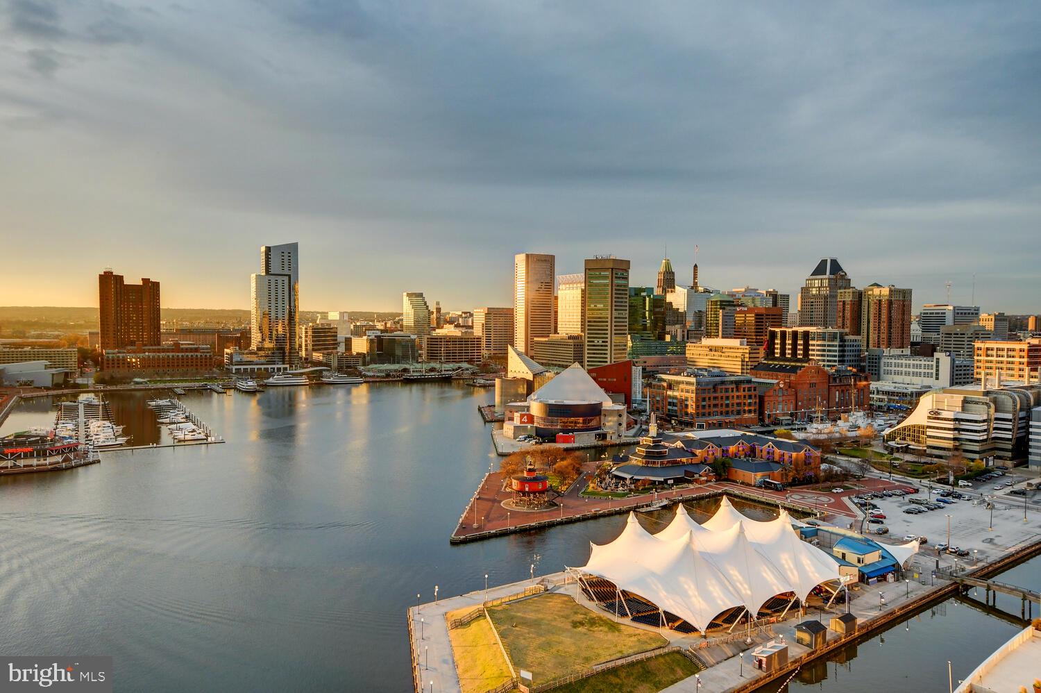 HARBOR EAST - Residential