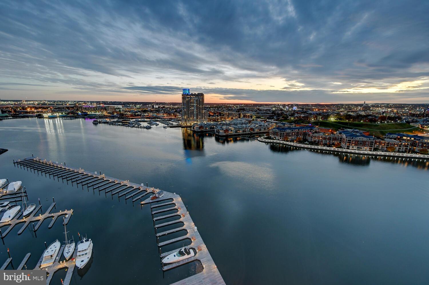 HARBOR EAST - Residential