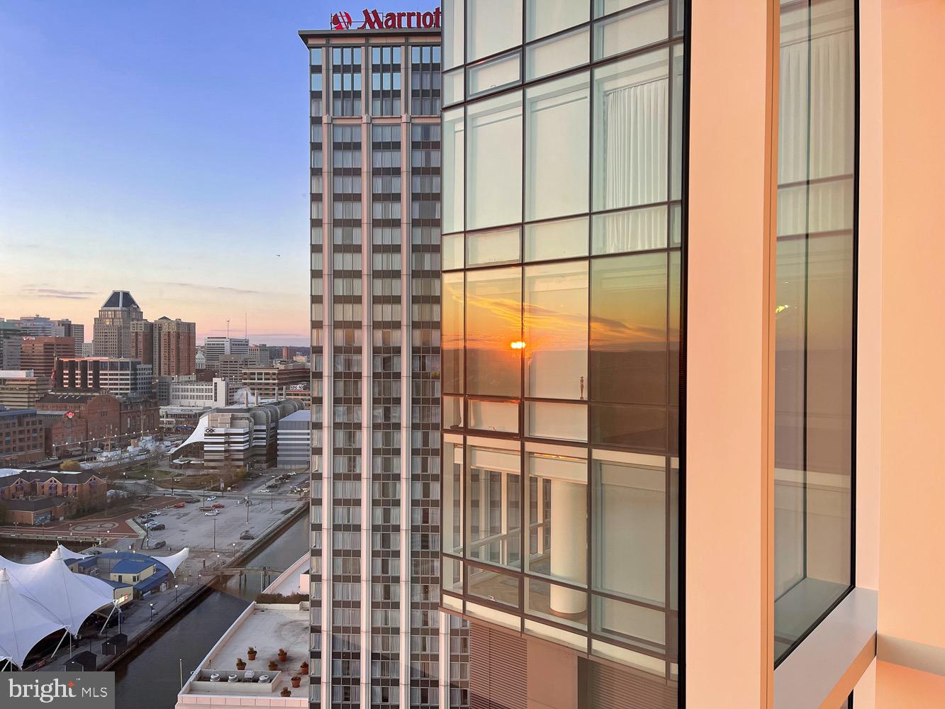 HARBOR EAST - Residential