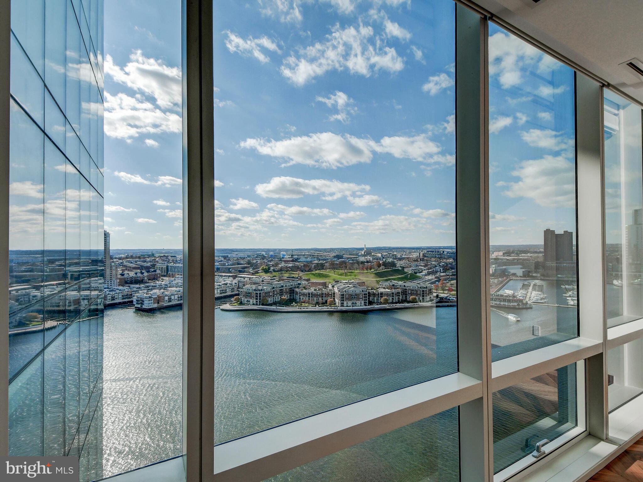 HARBOR EAST - Residential