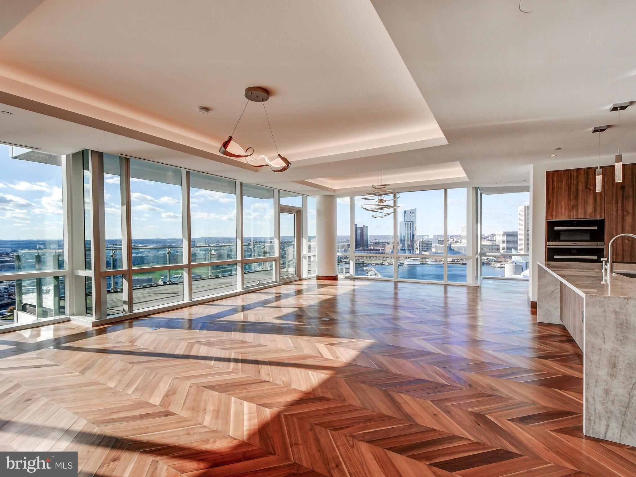 HARBOR EAST - Residential