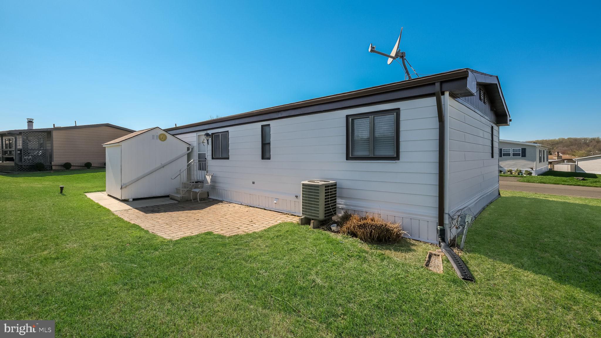 NESHAMINY FALLS - Residential