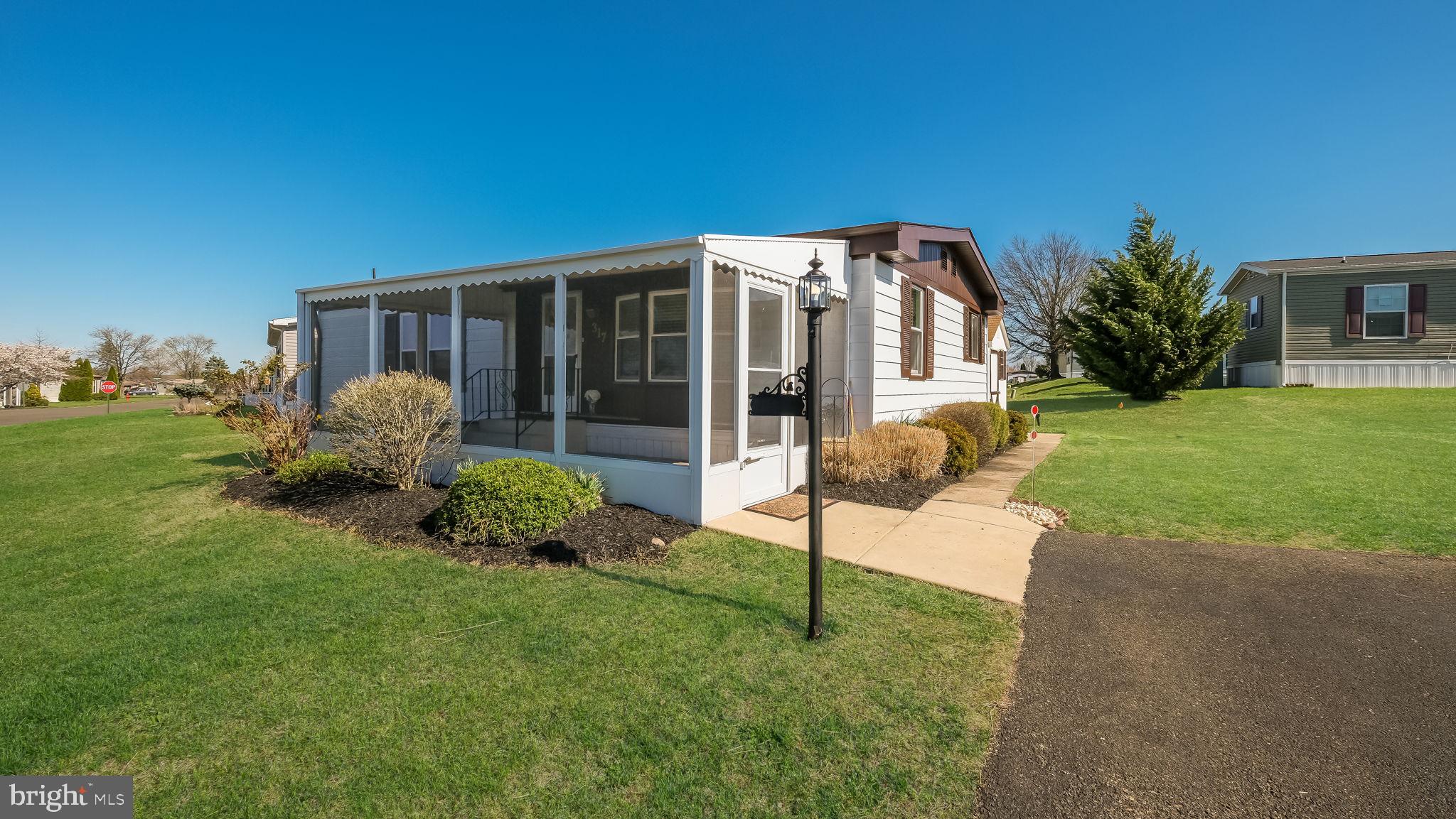 NESHAMINY FALLS - Residential