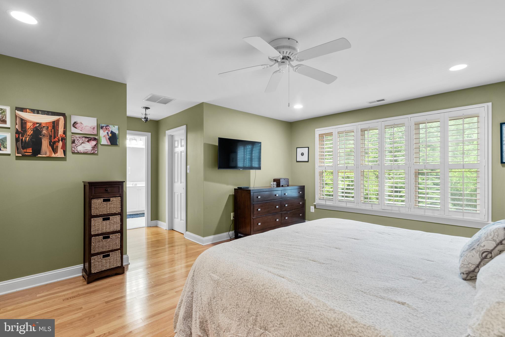 GARRETT PARK - Residential