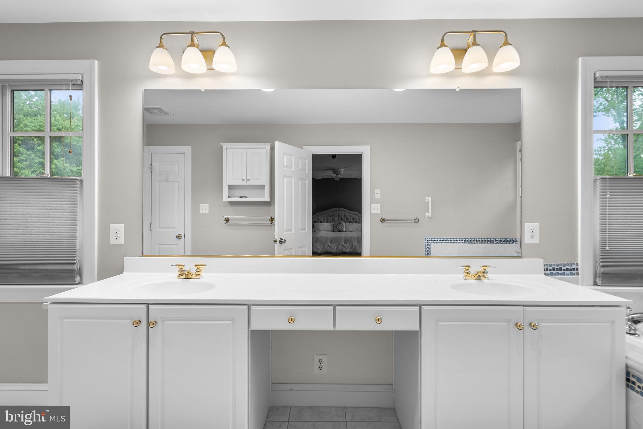 GARRETT PARK - Residential