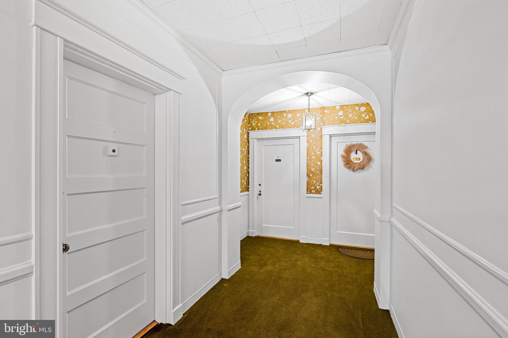 ROLAND PARK - Residential